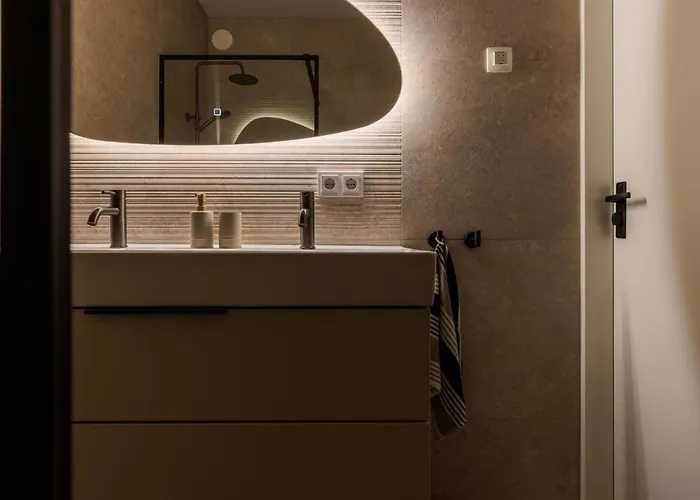 Апартаменты Luxe Op Toplocatie In Centrum Stay&rejoice